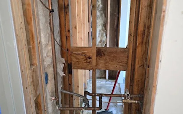 Frozen Pipe Water Removal in Sansom Park, TX
